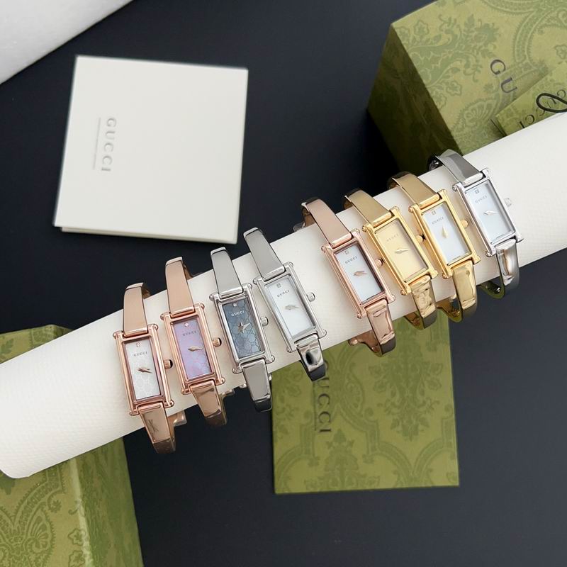 Gucci watch 110377